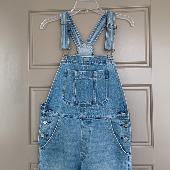 ABERCROMBIE DENIM OVERALLS MEDIUM - Picture 2 of 5